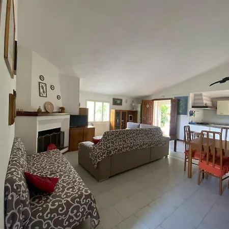 Holiday home Casa Diana In Posizione Strategica