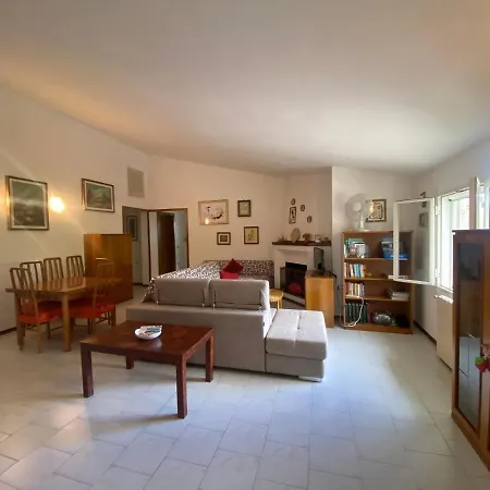 Casa Diana In Posizione Strategica